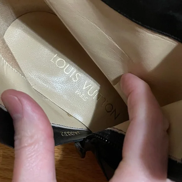 Louis Vuitton Black Leather Booties with Gold Hardware - Picture 4 of 8